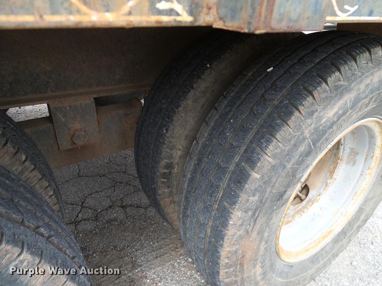image for item DB5218 1997 West Wind Trailers dump trailer
