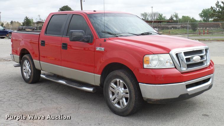 image for item DB5221 2007 Ford F150 XLT SuperCrew pickup truck