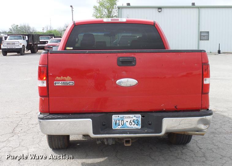 image for item DB5221 2007 Ford F150 XLT SuperCrew pickup truck