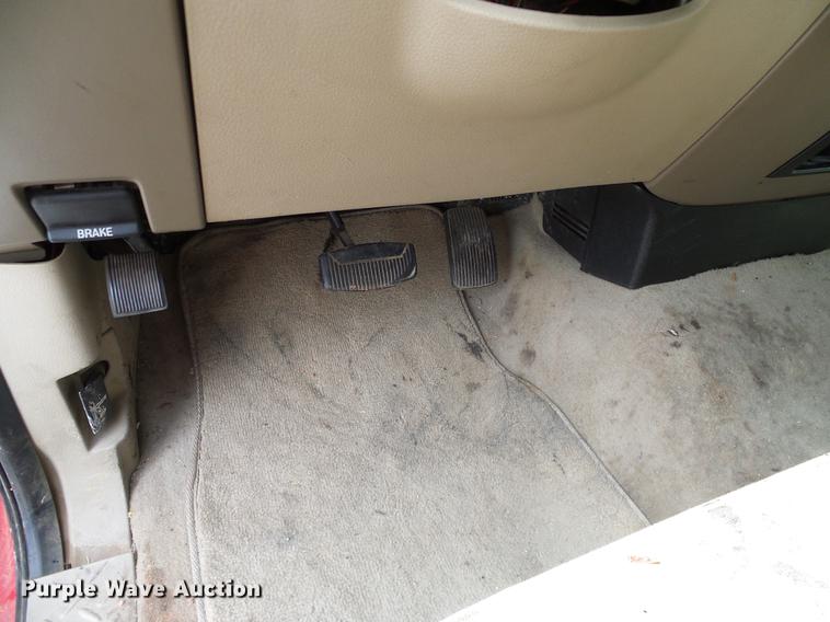 image for item DB5221 2007 Ford F150 XLT SuperCrew pickup truck