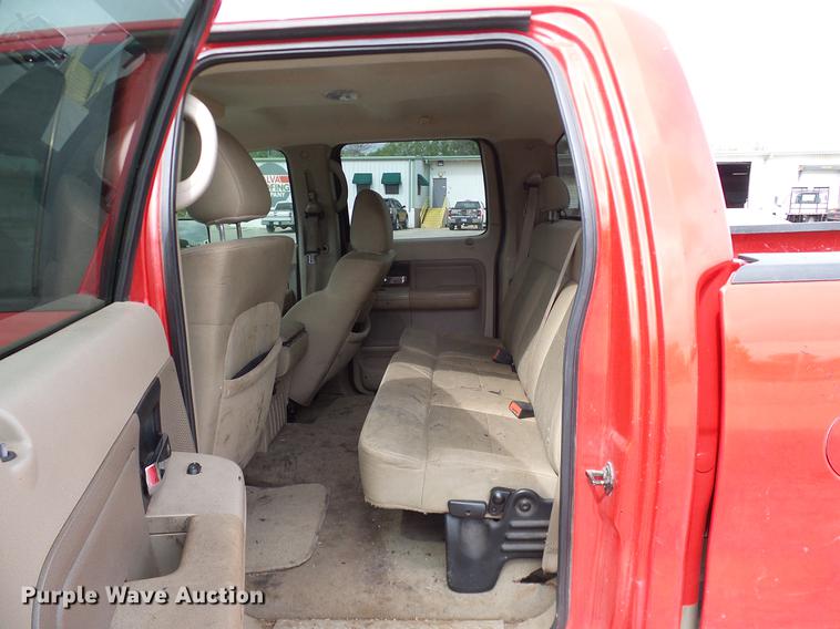 image for item DB5221 2007 Ford F150 XLT SuperCrew pickup truck