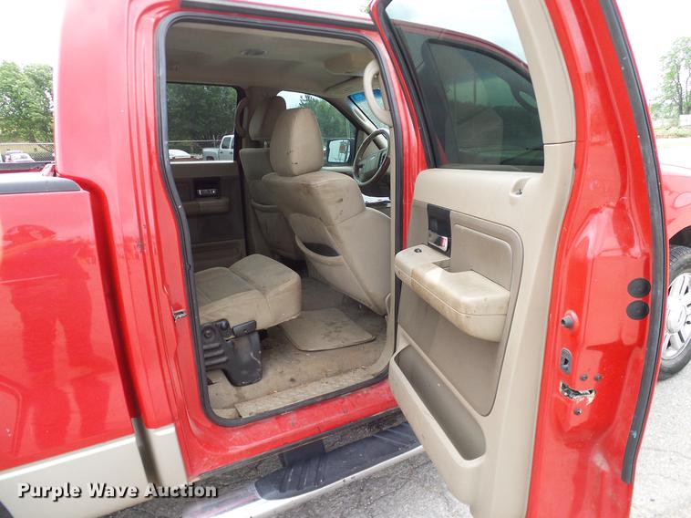 image for item DB5221 2007 Ford F150 XLT SuperCrew pickup truck