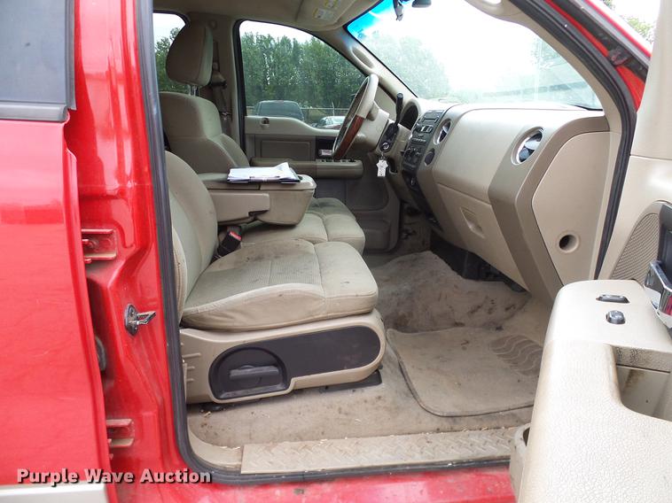 image for item DB5221 2007 Ford F150 XLT SuperCrew pickup truck
