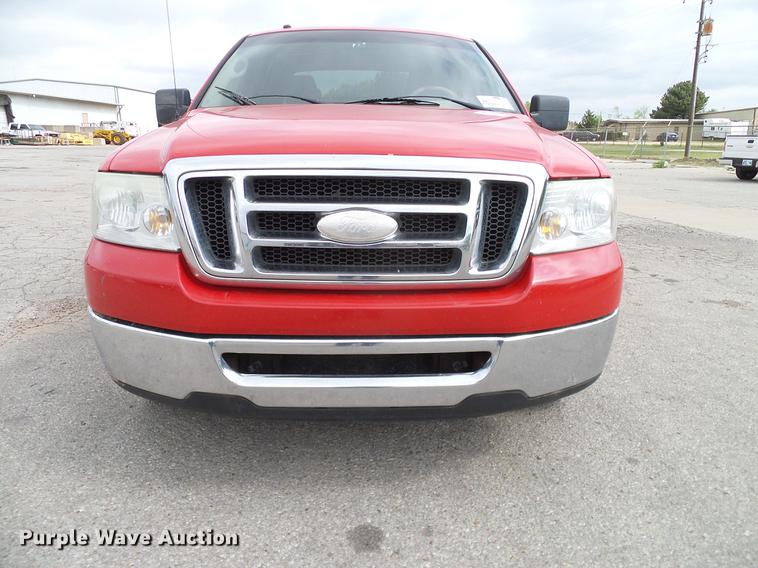image for item DB5221 2007 Ford F150 XLT SuperCrew pickup truck