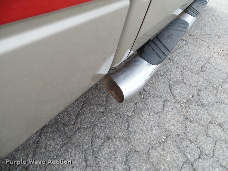 image for item DB5221 2007 Ford F150 XLT SuperCrew pickup truck