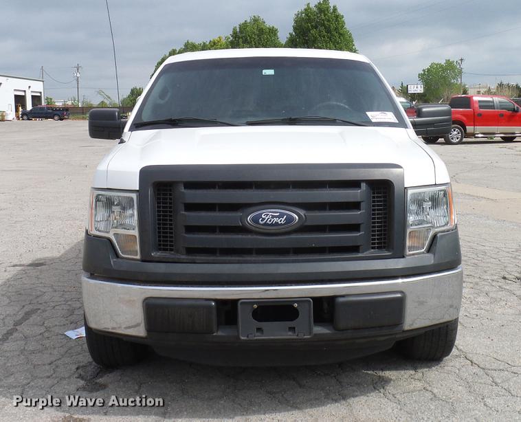 image for item DB5222 2011 Ford F150 XL SuperCab pickup truck