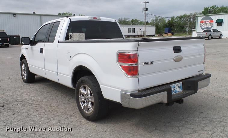 image for item DB5222 2011 Ford F150 XL SuperCab pickup truck