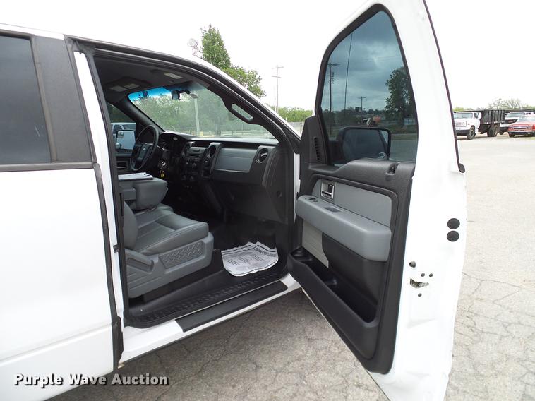 image for item DB5222 2011 Ford F150 XL SuperCab pickup truck