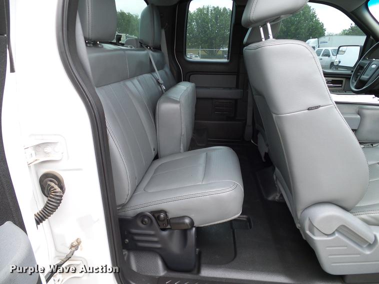 image for item DB5222 2011 Ford F150 XL SuperCab pickup truck