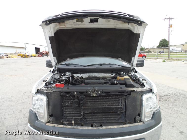 image for item DB5222 2011 Ford F150 XL SuperCab pickup truck