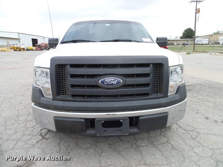 image for item DB5222 2011 Ford F150 XL SuperCab pickup truck