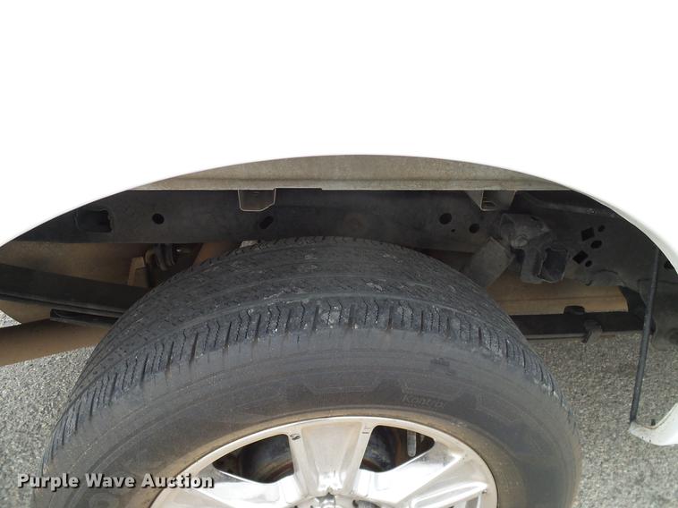 image for item DB5222 2011 Ford F150 XL SuperCab pickup truck