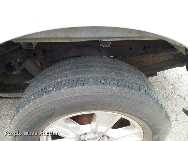 image for item DB5222 2011 Ford F150 XL SuperCab pickup truck