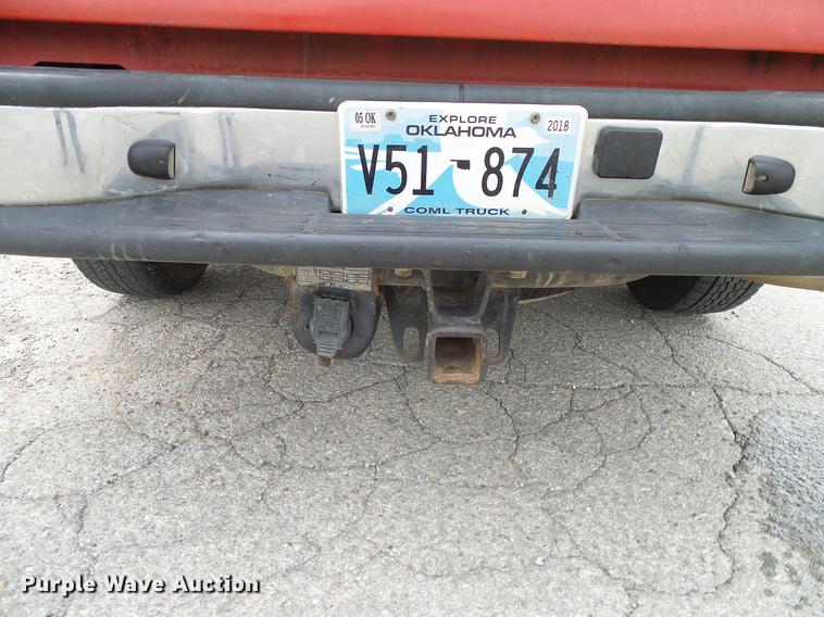 image for item DB5223 2006 Chevrolet Silverado 1500 LT Crew Cab pickup truck