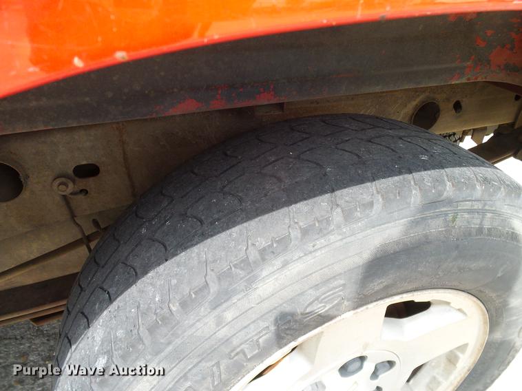 image for item DB5223 2006 Chevrolet Silverado 1500 LT Crew Cab pickup truck