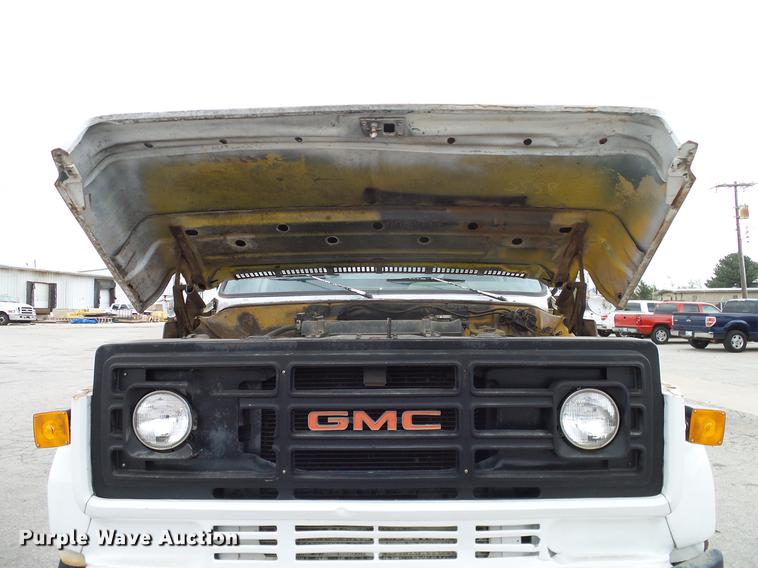 image for item DB5224 1986 GMC TopKick dump truck