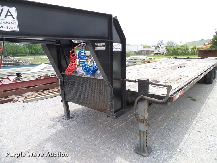 image for item DB5227 1997 West Wind Trailers equipment trailer