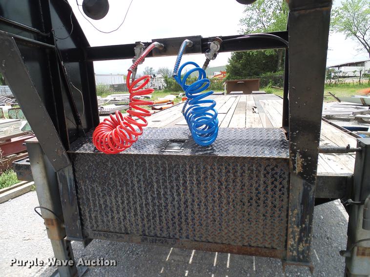 image for item DB5227 1997 West Wind Trailers equipment trailer