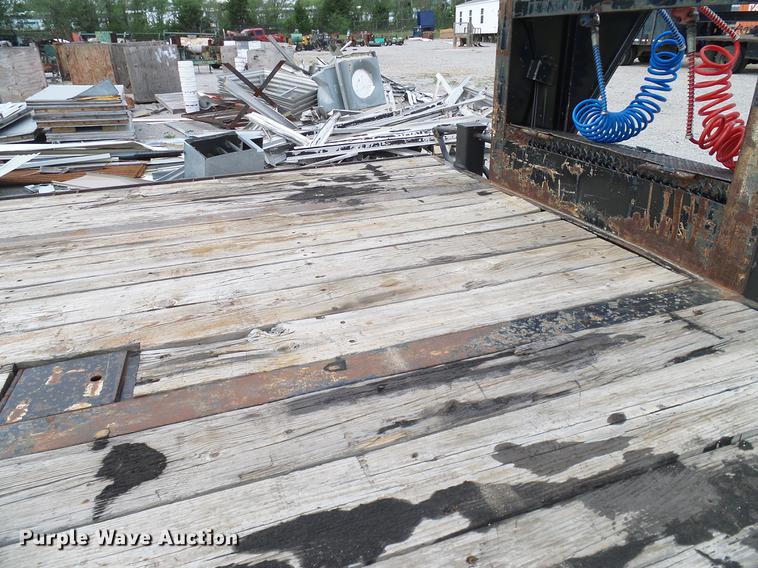 image for item DB5227 1997 West Wind Trailers equipment trailer