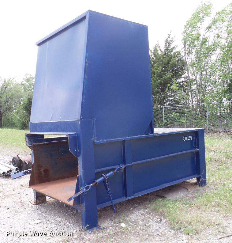 image for item DB5228 Roll-Offs bale compactor