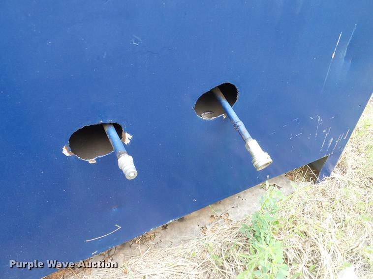 image for item DB5228 Roll-Offs bale compactor