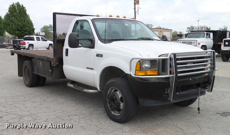image for item DB5229 2001 Ford F450 Super Duty XL flatbed truck
