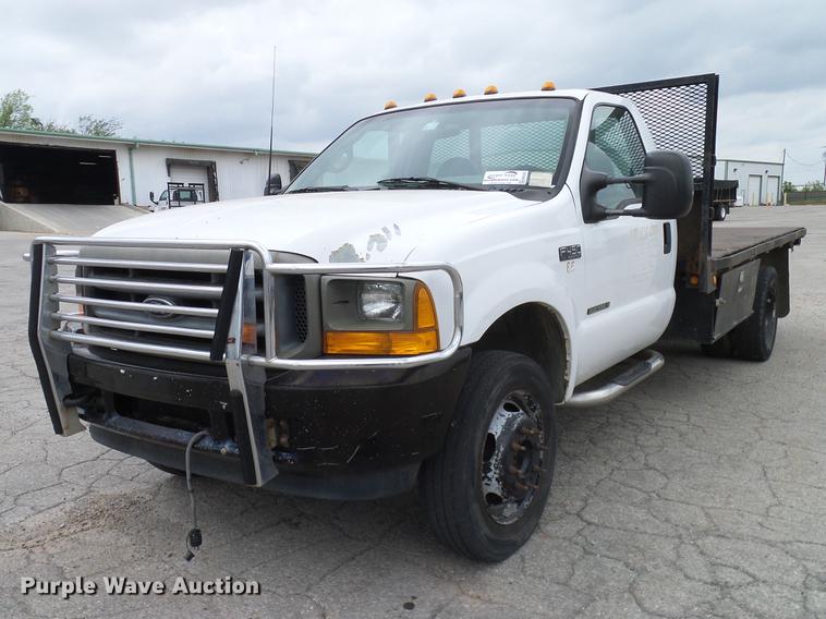 image for item DB5229 2001 Ford F450 Super Duty XL flatbed truck