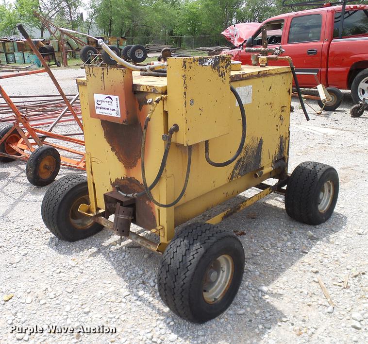 image for item DB5230 Roofmaster oil heater