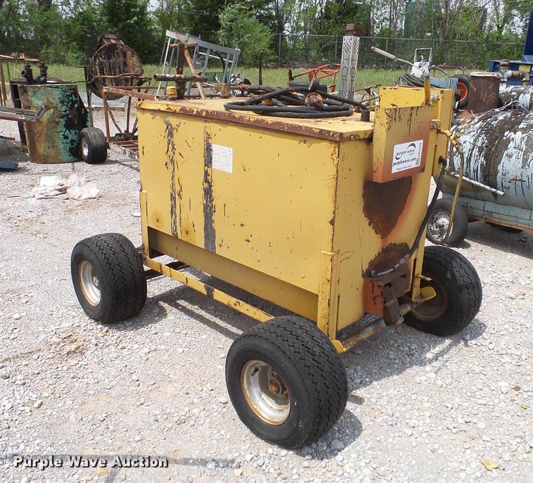 image for item DB5230 Roofmaster oil heater