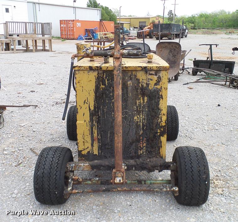 image for item DB5230 Roofmaster oil heater