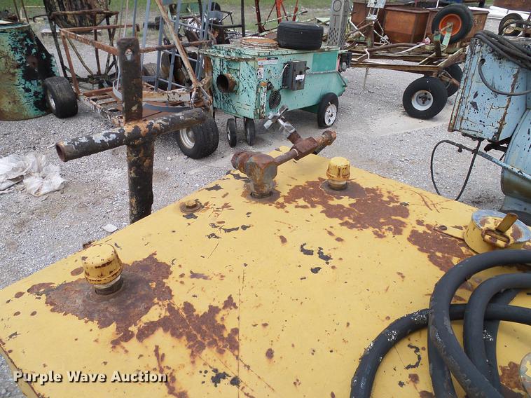 image for item DB5230 Roofmaster oil heater