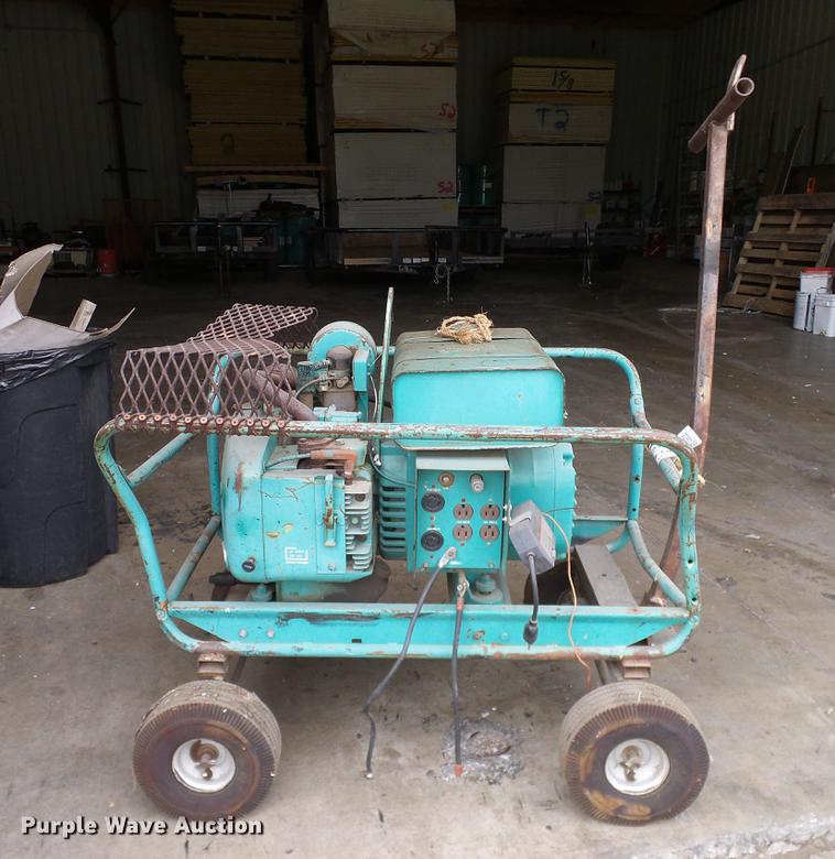 image for item DB5235 Onan 4.0CCK-3CE generator