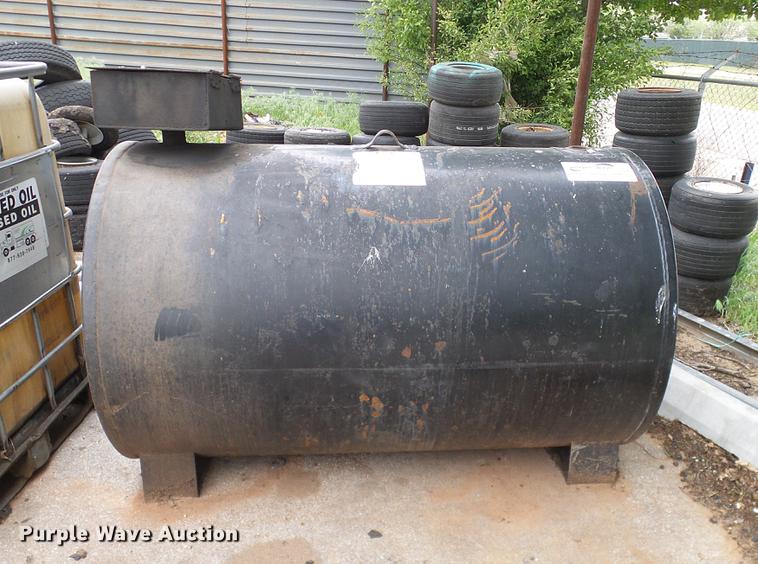 image for item DB5237 Oil tank