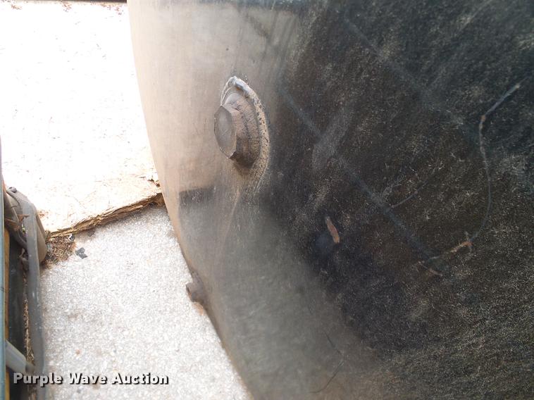 image for item DB5237 Oil tank