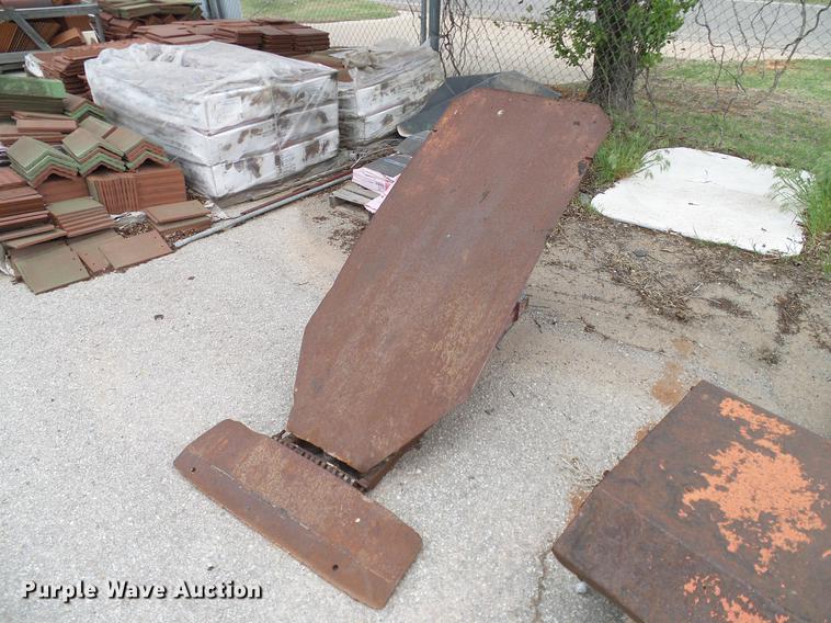 image for item DB5238 (2) Gravely walk-behind tractors