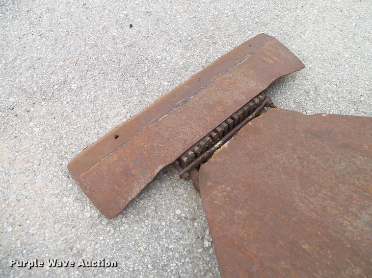 image for item DB5238 (2) Gravely walk-behind tractors