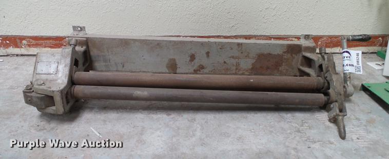 image for item DB5246 Pexto 381 metal roller