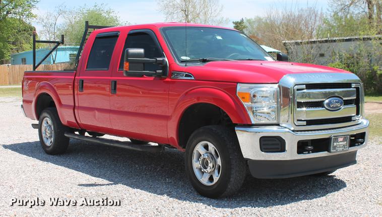 image for item DB5247 2014 Ford F250 Super Duty XLT Crew Cab pickup truck