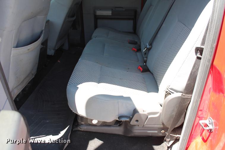 image for item DB5247 2014 Ford F250 Super Duty XLT Crew Cab pickup truck