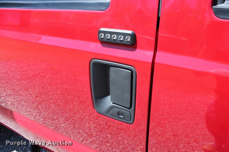 image for item DB5247 2014 Ford F250 Super Duty XLT Crew Cab pickup truck