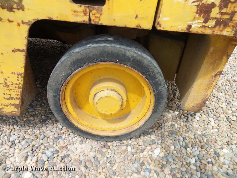 image for item DB5248 Daewoo GC25S-2 forklift