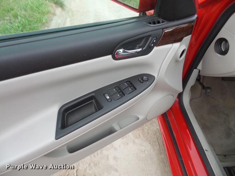 image for item DB6056 2011 Chevrolet Impala LS