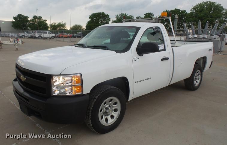 image for item DB6057 2009 Chevrolet Silverado 1500 pickup truck