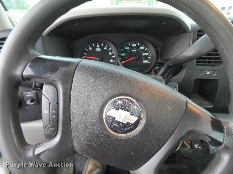 image for item DB6057 2009 Chevrolet Silverado 1500 pickup truck