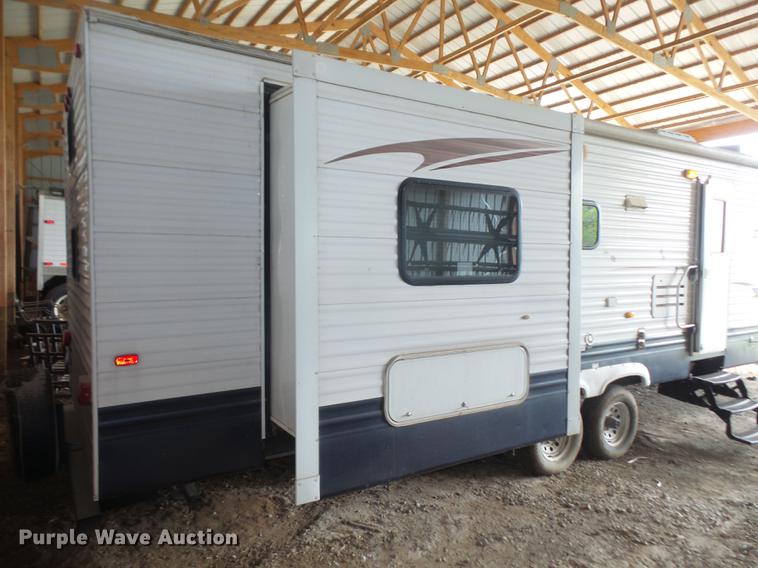 image for item DB6142 2009 Keystone Hornet camper