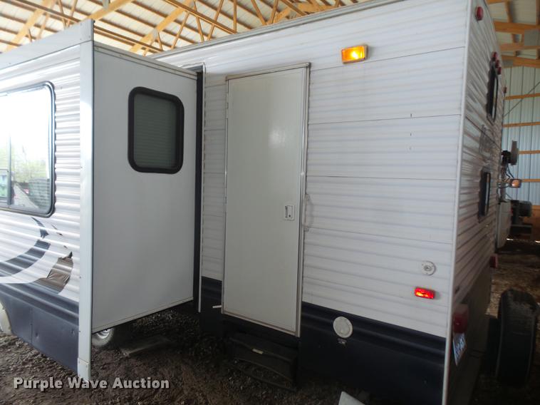 image for item DB6142 2009 Keystone Hornet camper