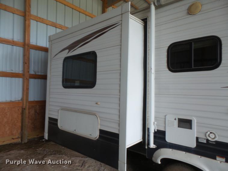 image for item DB6142 2009 Keystone Hornet camper