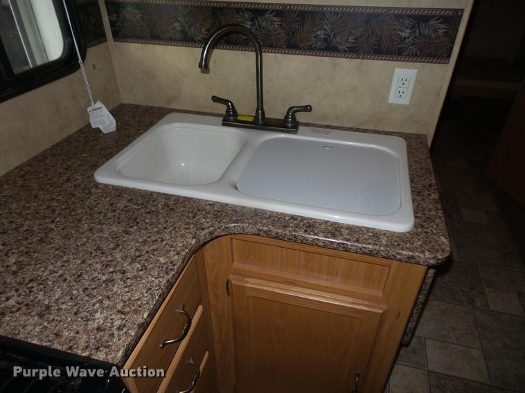 image for item DB6142 2009 Keystone Hornet camper