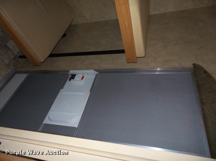 image for item DB6142 2009 Keystone Hornet camper