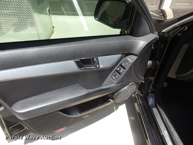 image for item DB6147 2008 Mercedes Benz C300